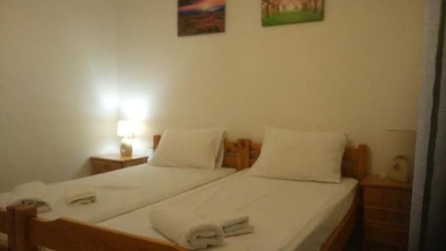 APARTMENT TWO BEDS