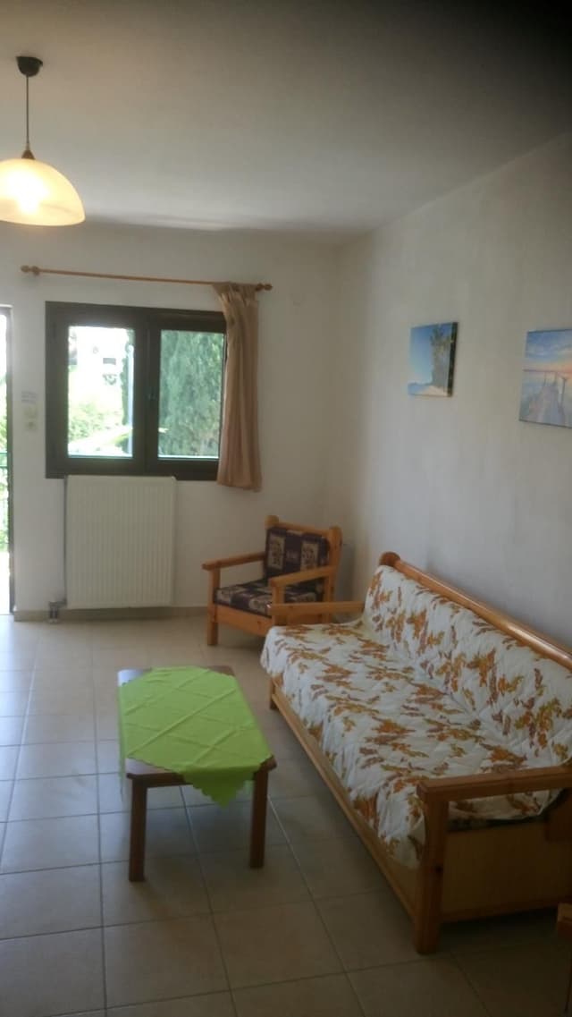 APARTMENT TWO BEDS