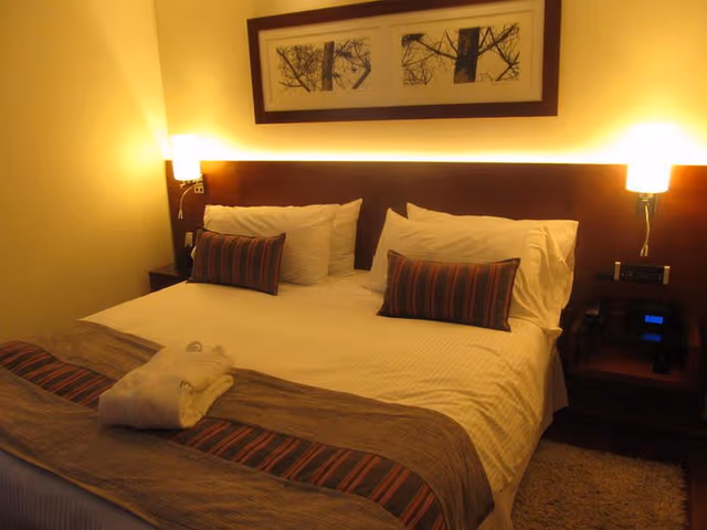 SUITE BUSINESS