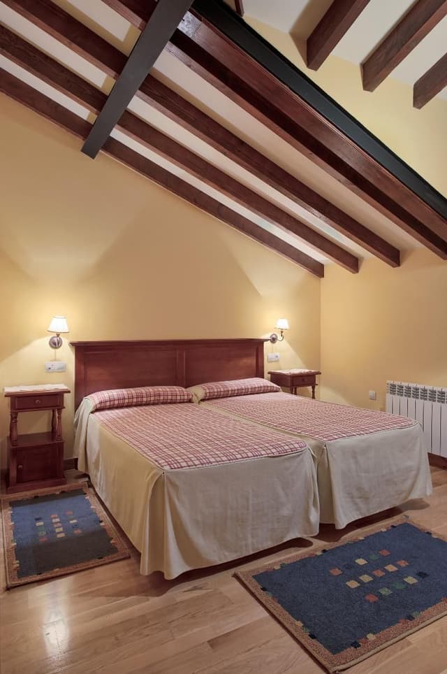 APARTMENT CAPACITY 6