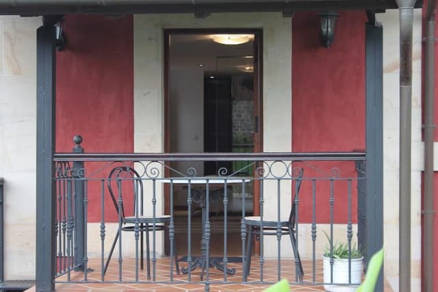 APARTMENT CAPACITY 2