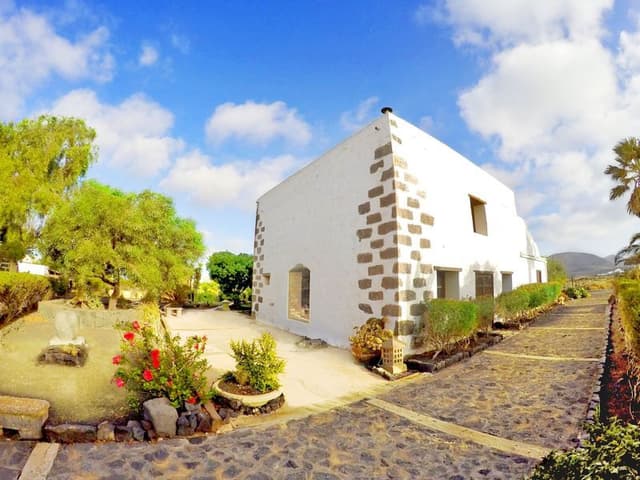 VILLA TWO BEDROOMS
