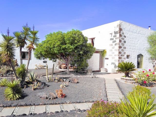 VILLA TWO BEDROOMS