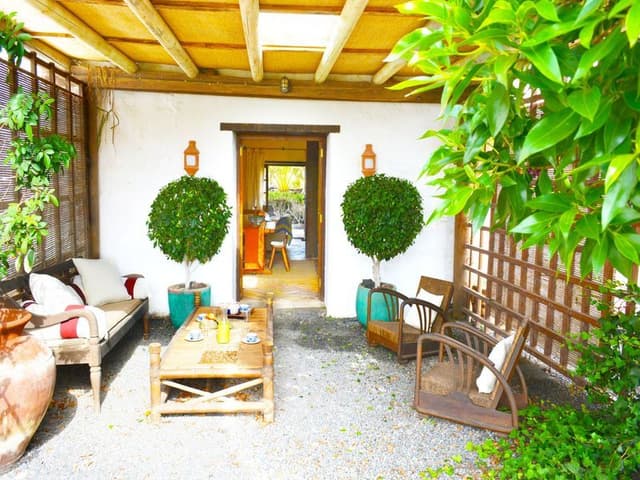 VILLA TWO BEDROOMS