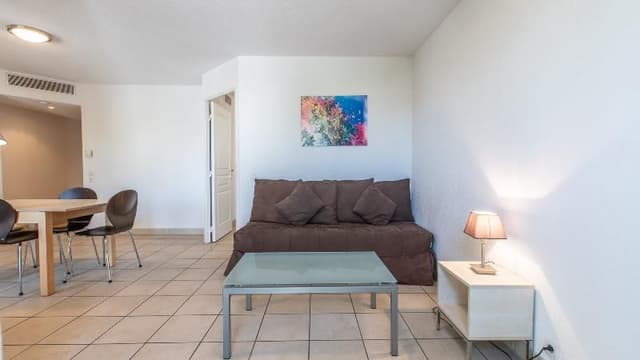 APARTMENT CAPACITY 4 ONE BEDROOM