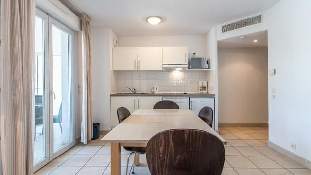 APARTMENT CAPACITY 4 ONE BEDROOM