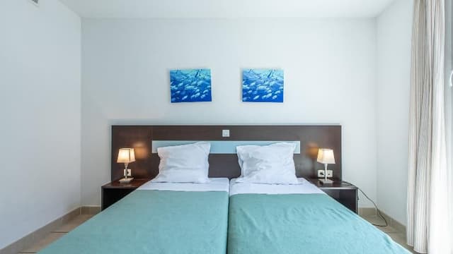 APARTMENT CAPACITY 6 TWO BEDROOMS