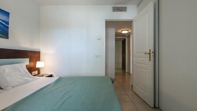 APARTMENT CAPACITY 6 TWO BEDROOMS