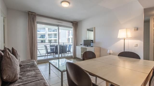 APARTMENT CAPACITY 6 TWO BEDROOMS