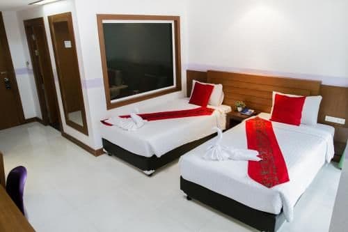 Deluxe Twin Room with Balcony