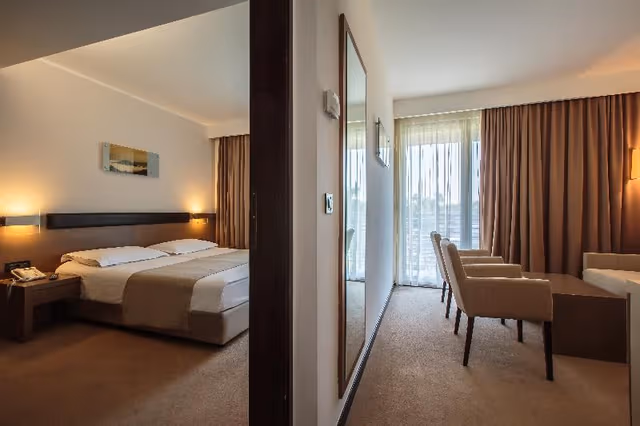 SUITE WITH BALCONY