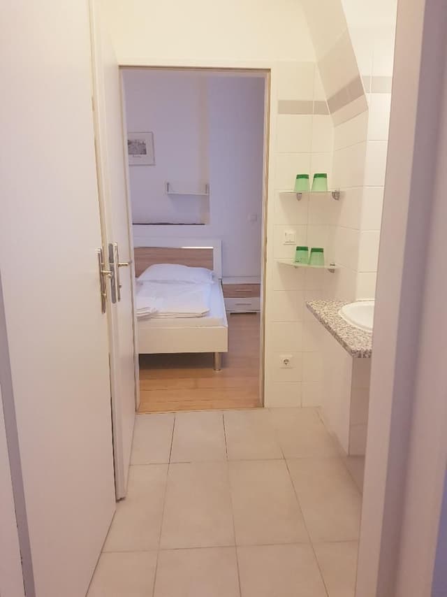 APARTMENT CAPACITY 4