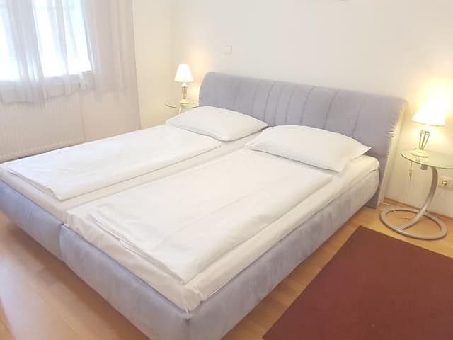 APARTMENT SUPERIOR