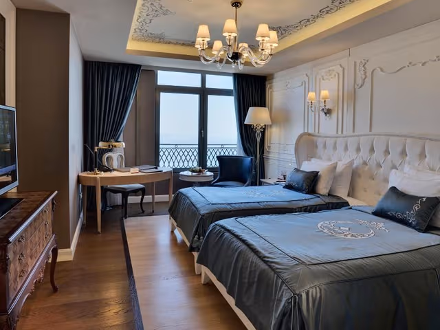 DOUBLE DELUXE SEA VIEW