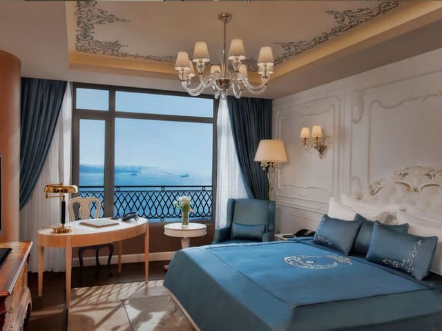 DOUBLE SUPERIOR SEA VIEW
