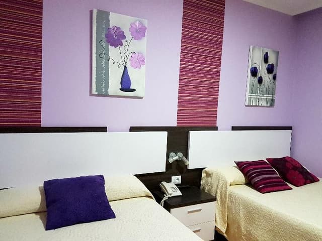 FAMILY ROOM STANDARD