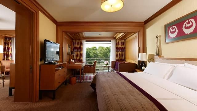 SUITE CAPACITY 1 ONE BEDROOM