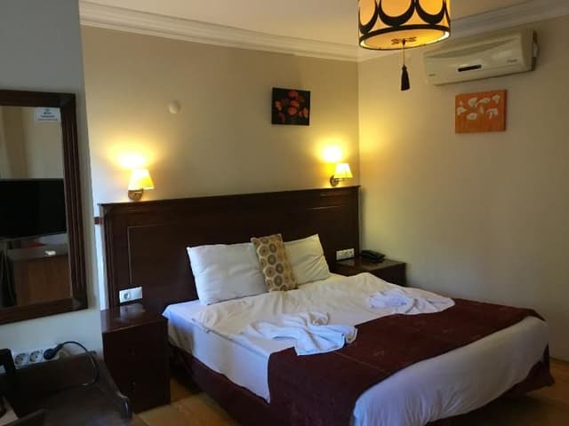 Double or Twin DELUXE WITH BALCONY