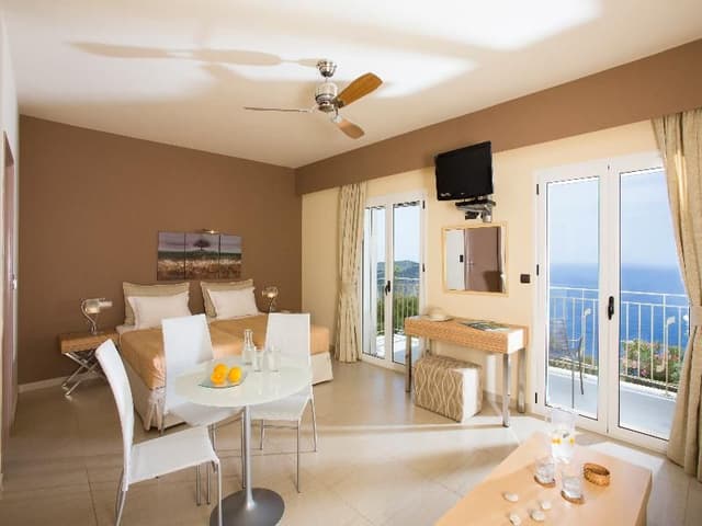JUNIOR SUITE SUPERIOR