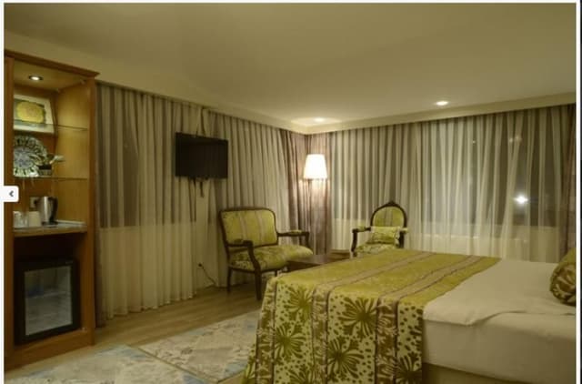 FAMILY ROOM STANDARD