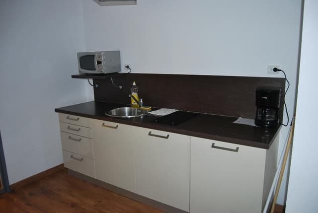 TWIN SUPERIOR CAPACITY 2