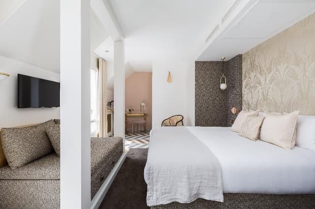 SUITE STANDARD