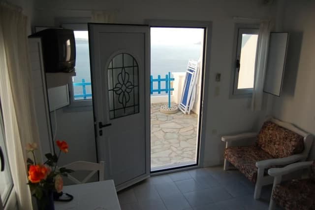 Room ECONOMY