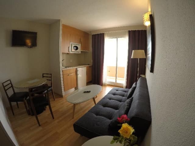 APARTMENT ONE BEDROOM