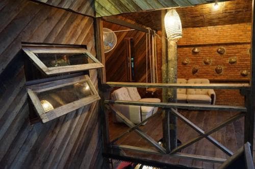 Single Room with Private Bathroom