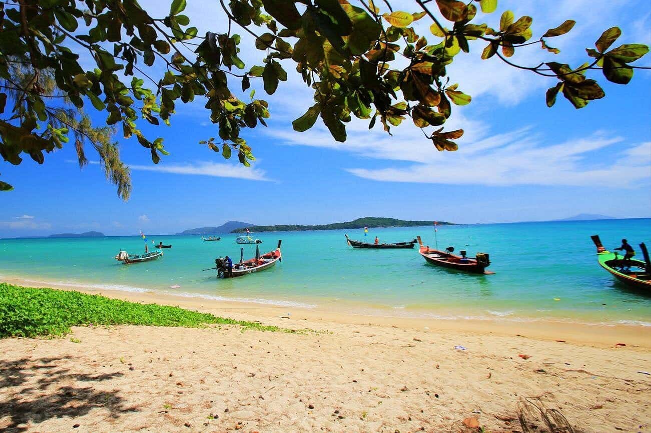บริการเรือสปีดโบ๊ท: เกาะพีพี (อ่าวต้นไทร) - ภูเก็ต (ท่าเรือรัษฎา)1
