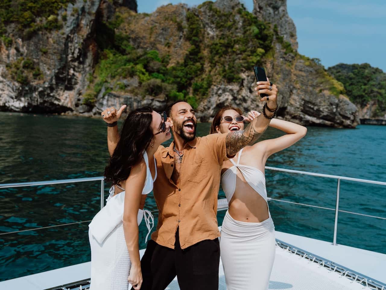 Krabi: 4 Island Premium Yacht with Snorkeling & Clear Kayak ทริปเที่ยว และเดย์ทริป4
