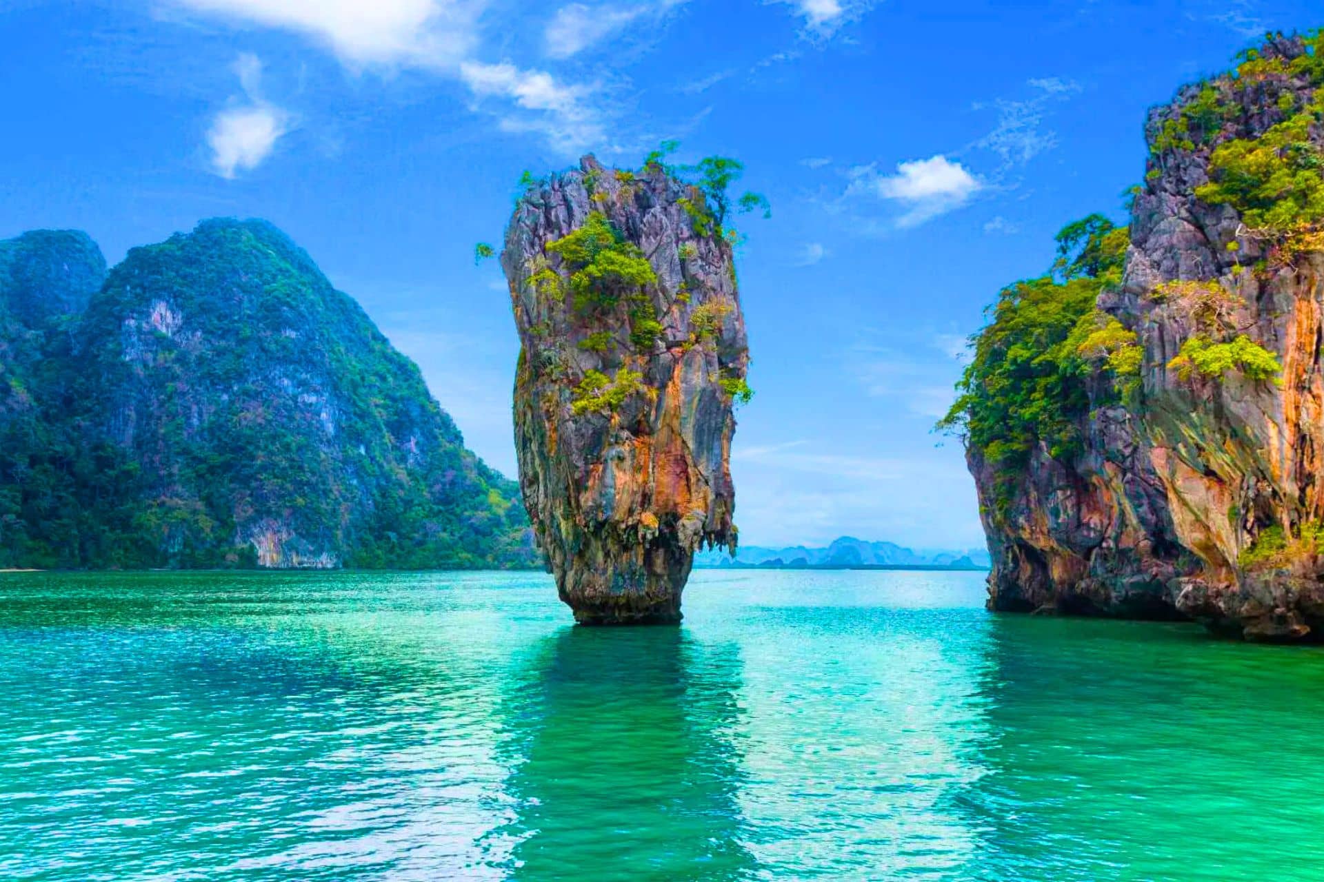 Phuket: James Bonds Island with Lunch and Sea Cave Canoe Trips and Day Trips