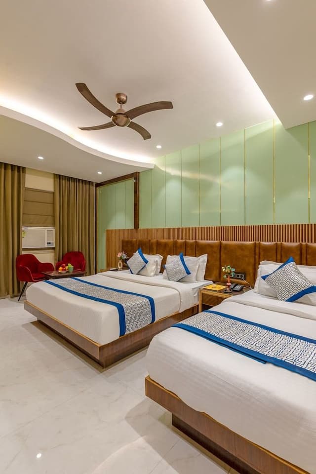 Executive Triple Room, Multiple Beds