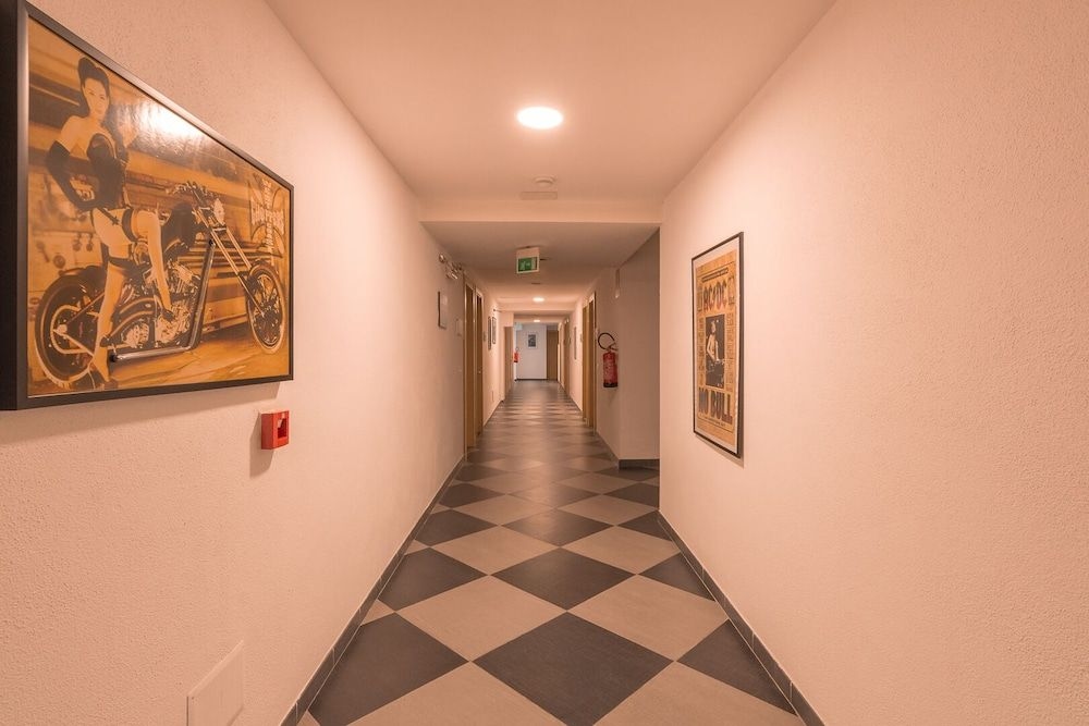 Delta Inn2