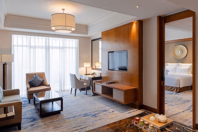 Deluxe Suite, 1 King Bed, Balcony, Sea View