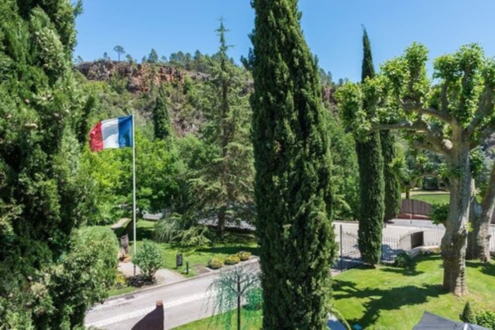 Hostellerie des Gorges de Pennafort0