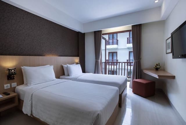 Grand Deluxe Room