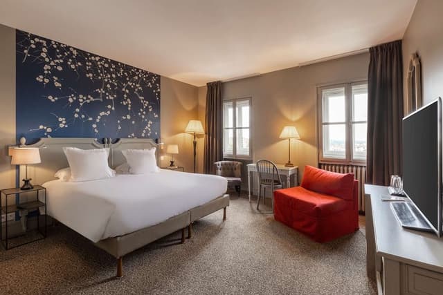 Executive Room, 1 King Bed, River View (Twin bed on request)