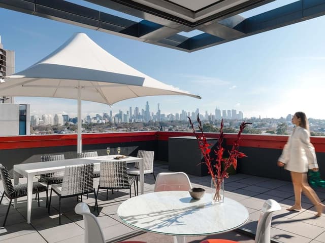 Penthouse, Balcony, City View