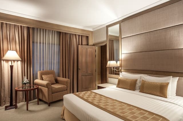 Suite, 1 Bedroom, City View