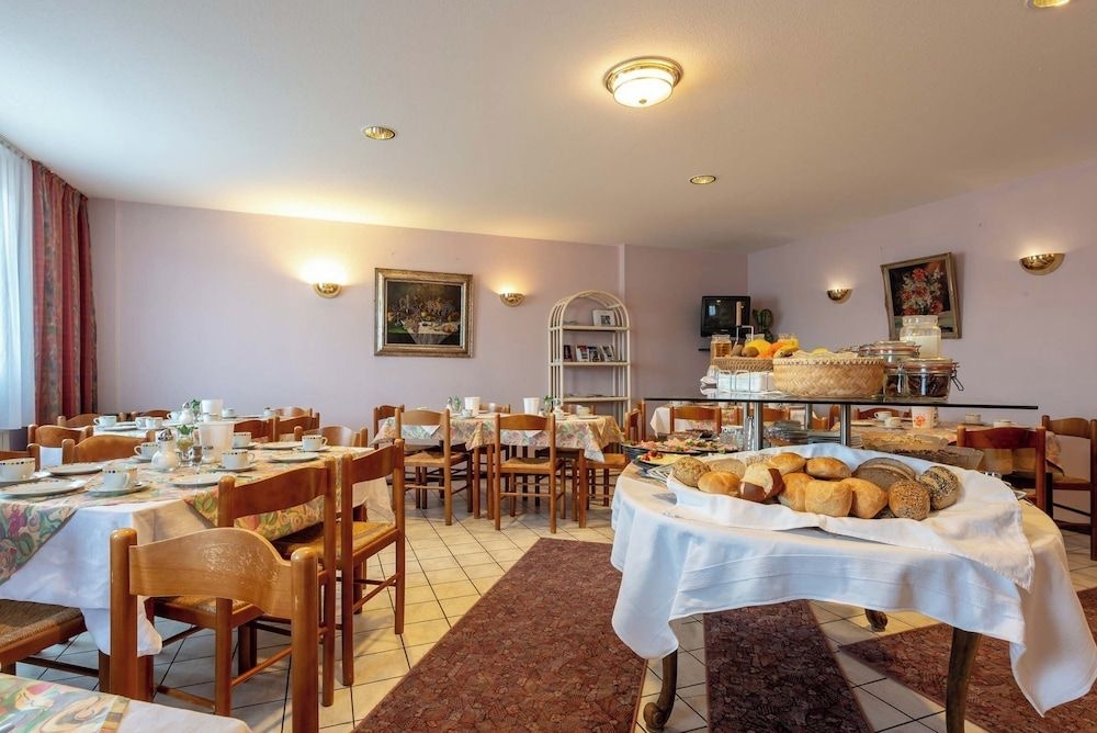 Enjoyhotel Garni Korntal Stuttgart1