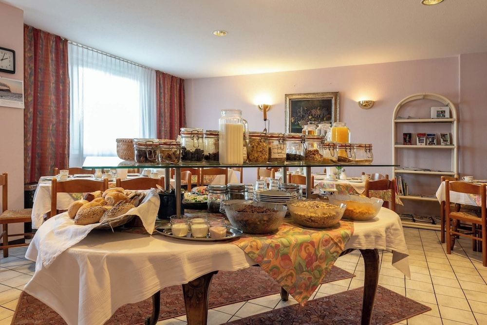 Enjoyhotel Garni Korntal Stuttgart3