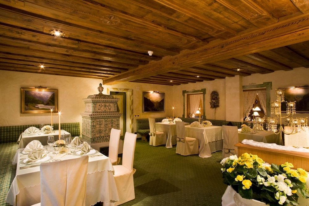 Hotel Sassongher3