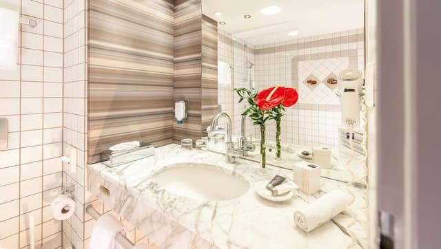 Comfort Double or Twin Room