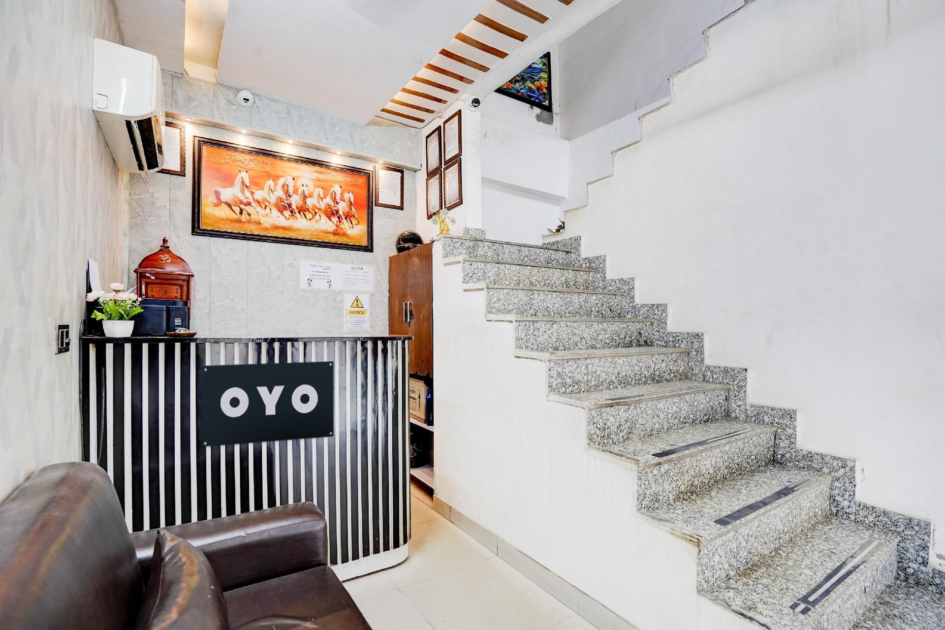 โรงแรมโอ ไนท์ส อินน์ (Hotel O Knights Inn)4