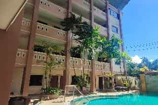 SB Park Mansion by ZUZU SB Park Mansion by ZUZU