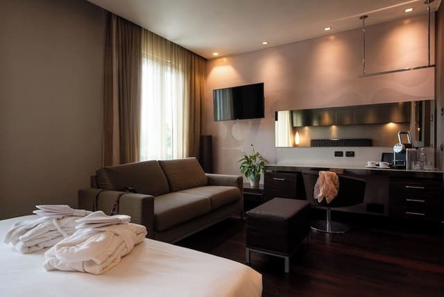 Executive Room