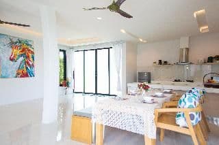 VILLA DELUXE