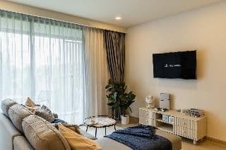 APARTMENT DELUXE KING BED