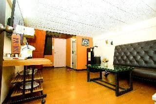 FAMILY ROOM STANDARD